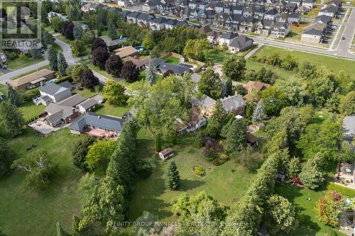 17 Richard Avenue, Kawartha Lakes (Lindsay), ON - Outdoor With View