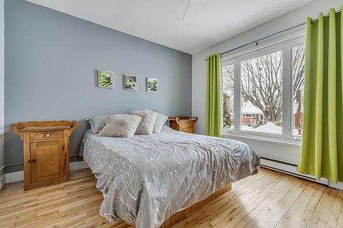 Chambre à coucher principale - 3379  - 3381 Rue St-Victorien, Québec (Beauport), QC - Indoor Photo Showing Bedroom