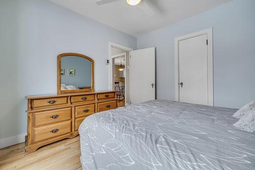 Chambre à coucher principale - 3379  - 3381 Rue St-Victorien, Québec (Beauport), QC - Indoor Photo Showing Bedroom