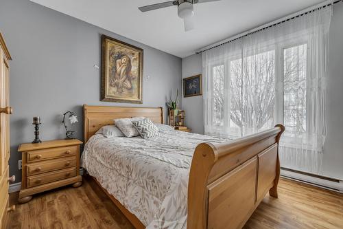 Chambre à coucher principale - 3379  - 3381 Rue St-Victorien, Québec (Beauport), QC - Indoor Photo Showing Bedroom
