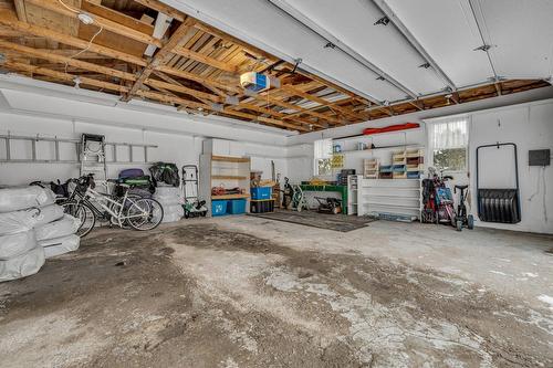 Garage - 3379  - 3381 Rue St-Victorien, Québec (Beauport), QC - Indoor Photo Showing Garage