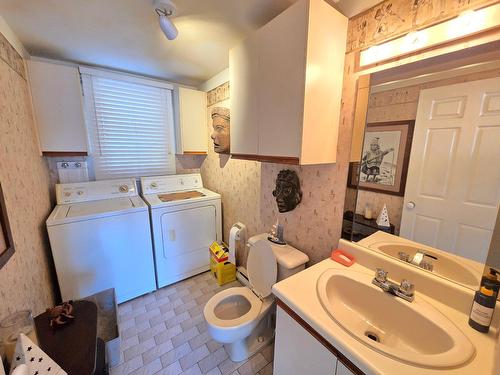 Salle d'eau - 4213 Rue D'Assigny, Terrebonne (Terrebonne), QC - Indoor Photo Showing Laundry Room