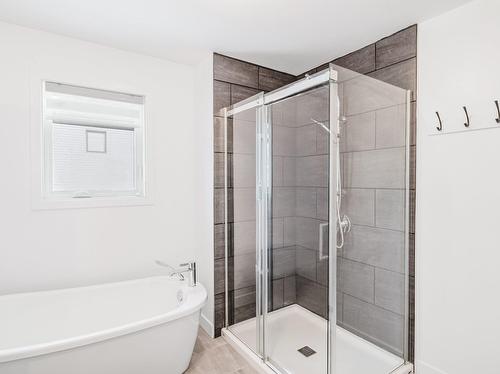 Salle de bains - 1015 Rue Boivin, Sherbrooke (Brompton/Rock Forest/Saint-Élie/Deauville), QC - Indoor Photo Showing Bathroom