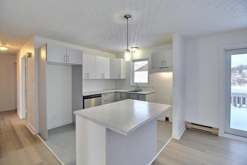 Cuisine - 1840  - 1840B Rue Duchesne, Val-D'Or, QC - Indoor Photo Showing Kitchen