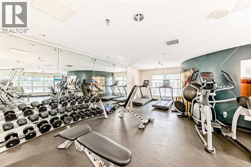611, 46 9 Street Ne, Calgary, AB - Indoor Photo Showing Gym Room
