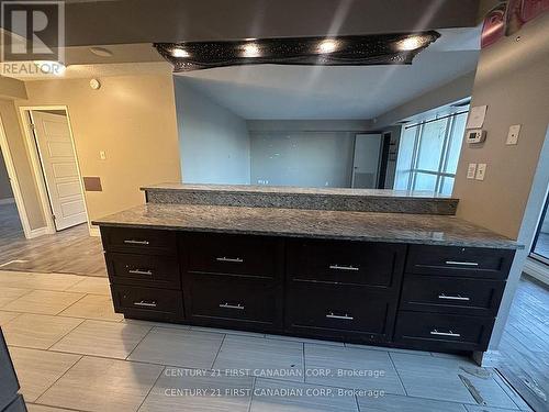 506 - 389 Dundas Street, London East (East K), ON - Indoor