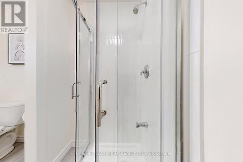 14A - 830 Westlock Road, Mississauga, ON - Indoor Photo Showing Bathroom