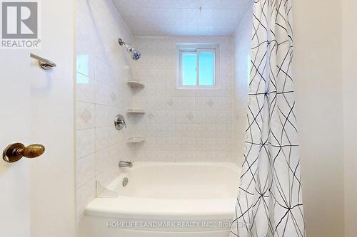 14A - 830 Westlock Road, Mississauga, ON - Indoor Photo Showing Bathroom