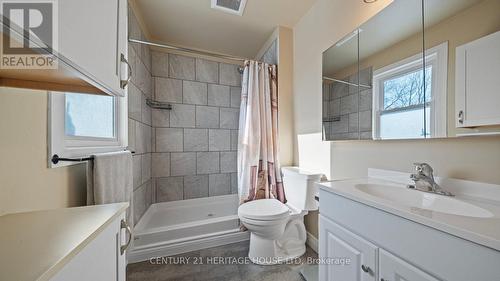 80 Aberdeen Avenue, Brantford, ON - Indoor Photo Showing Bathroom