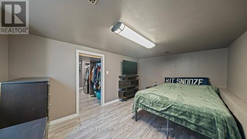 80 Aberdeen Avenue, Brantford, ON - Indoor Photo Showing Bedroom