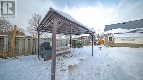 80 Aberdeen Avenue, Brantford, ON - Outdoor