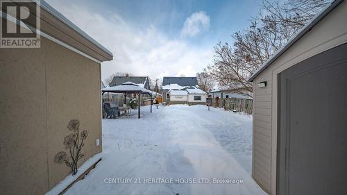 80 Aberdeen Avenue, Brantford, ON - Outdoor