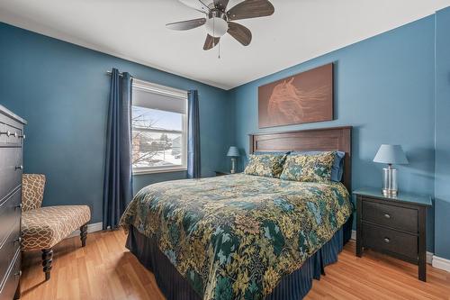 Chambre à coucher principale - 25 Rue Des Nations E., Québec (Charlesbourg), QC - Indoor Photo Showing Bedroom
