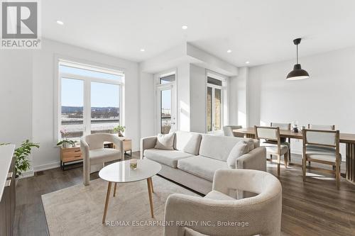 44 - 590 NORTH SERVICE ROAD  Hamilton, ON L8E 0K5