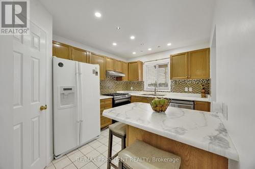 18 - 10 Chalkstone Drive, London South, ON - Indoor Photo Showing Kitchen