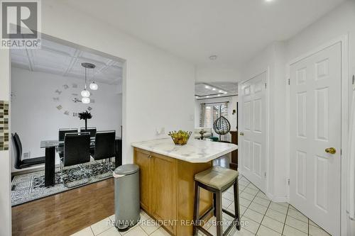 18 - 10 Chalkstone Drive, London South, ON - Indoor