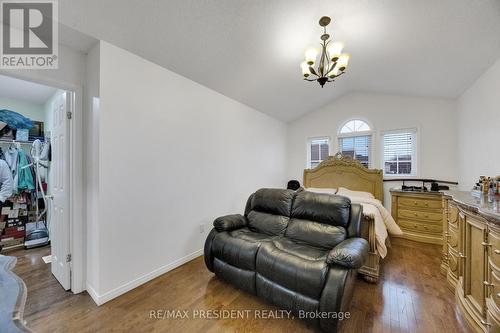 18 - 10 Chalkstone Drive, London South, ON - Indoor