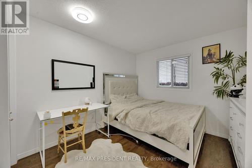 18 - 10 Chalkstone Drive, London South, ON - Indoor Photo Showing Bedroom