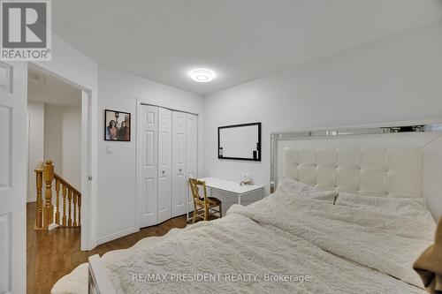 18 - 10 Chalkstone Drive, London South, ON - Indoor Photo Showing Bedroom