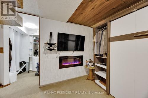 18 - 10 Chalkstone Drive, London South, ON - Indoor With Fireplace