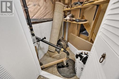 18 - 10 Chalkstone Drive, London South, ON - Indoor