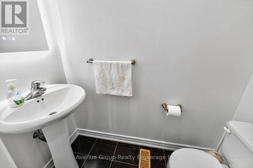 17 Adastra Crescent, Markham, ON - Indoor Photo Showing Bathroom