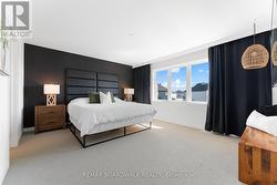 Primary Bedroom w/WIC & 4PC Luxury Ensuite - 