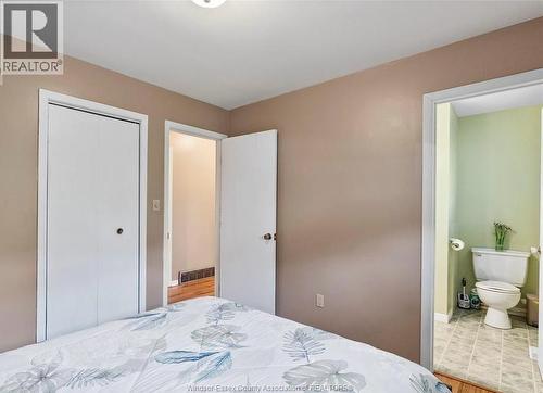 207-209 Inshes Avenue, Chatham, ON - Indoor Photo Showing Bedroom