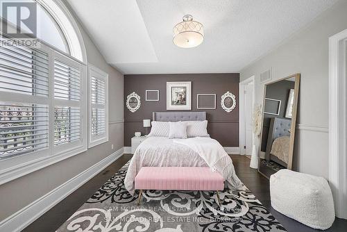 956 Sombrero Way, Mississauga, ON - Indoor Photo Showing Bedroom