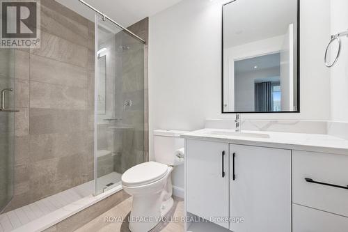 304 - 741 King Street W, Kitchener, ON - Indoor Photo Showing Bathroom