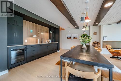 304 - 741 King Street W, Kitchener, ON - Indoor