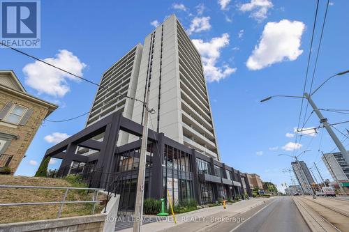 304 - 741 King Street W, Kitchener, ON - Outdoor