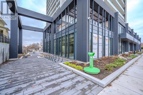 304 - 741 King Street W, Kitchener, ON - Outdoor