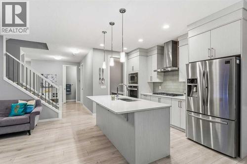 43 Seton Rise Se, Calgary, AB 