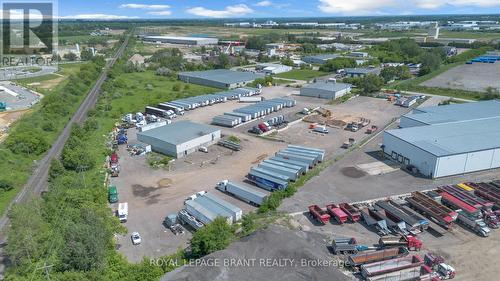 35 Sharp Road, Brantford, ON 