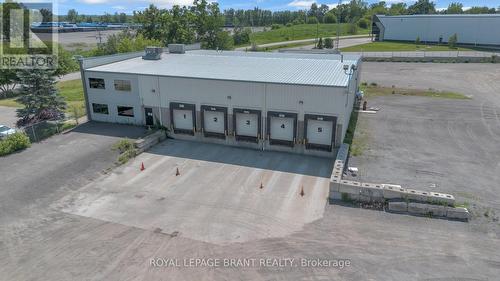 35 Sharp Road, Brantford, ON 