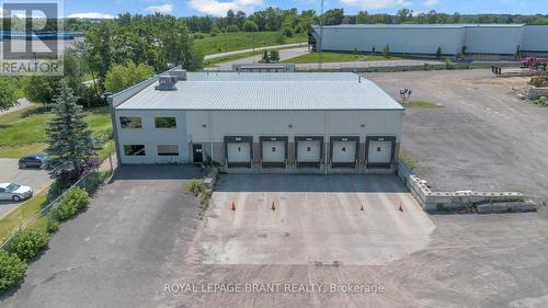 35 Sharp Road, Brantford, ON 