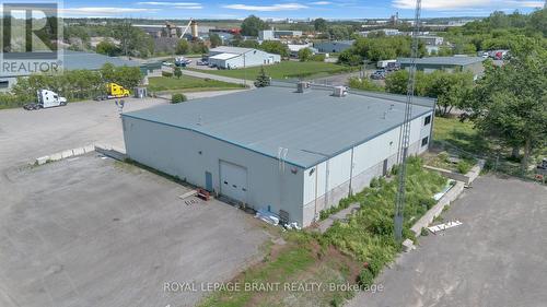 35 Sharp Road, Brantford, ON 