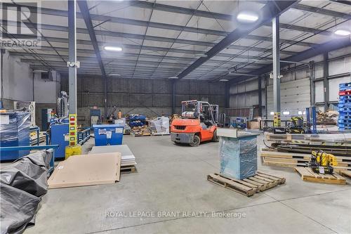 35 Sharp Road, Brantford, ON 