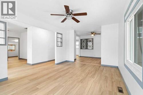 4919 50 Avenue, Morningside, AB - Indoor Photo Showing Other Room