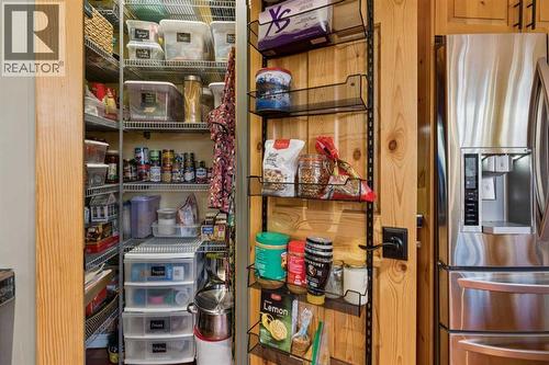 5031 Viceroy Drive Nw, Calgary, AB - Indoor