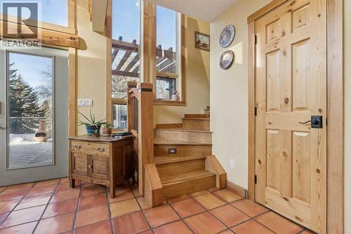 5031 Viceroy Drive Nw, Calgary, AB - Indoor Photo Showing Other Room