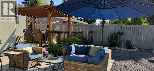 5031 Viceroy Drive Nw, Calgary, AB - Outdoor With Deck Patio Veranda With Exterior