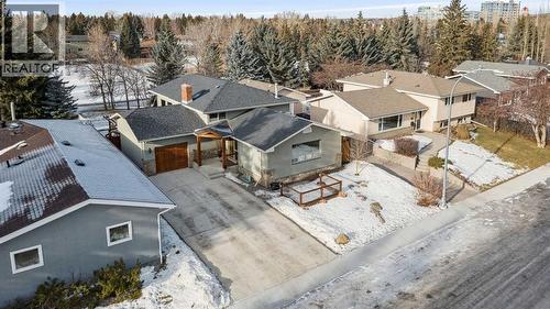 5031 Viceroy Drive Nw, Calgary, AB - Outdoor