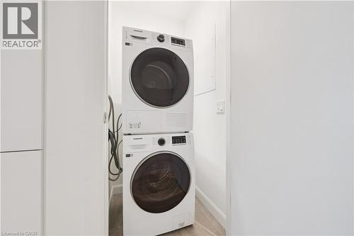 741 King Street Unit# 304, Kitchener, ON - Indoor Photo Showing Laundry Room