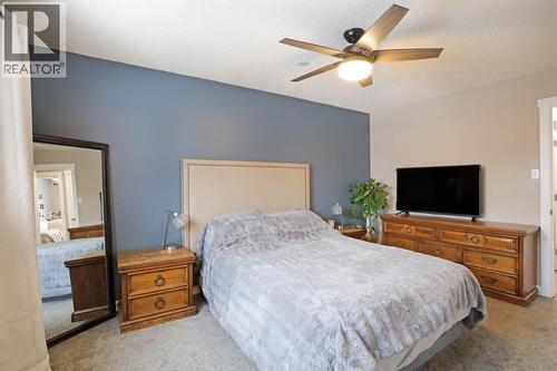 5 Fairview Crescent E, Brooks, AB 