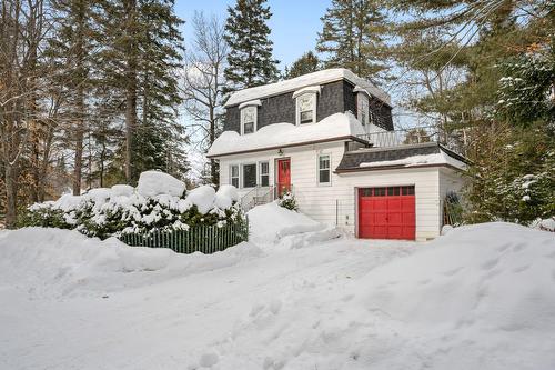 Façade - 233 Rue D'Aspen, Sainte-Adèle, QC 