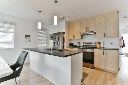 Kitchen - 1584 Rue St-André, L'Assomption, QC - Indoor Photo Showing Kitchen With Double Sink