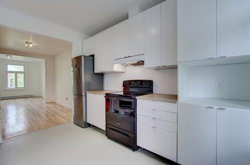 Kitchen - 2698 Rue De Rozel, Montréal (Le Sud-Ouest), QC - Indoor Photo Showing Kitchen