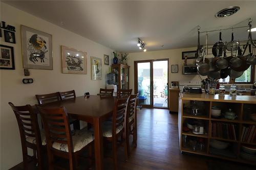 97099 11 Road E, Teulon, MB - Indoor Photo Showing Dining Room